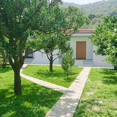 Lemongarden By The Sea Загора