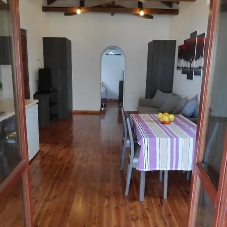 Lemongarden By The Sea Zagora