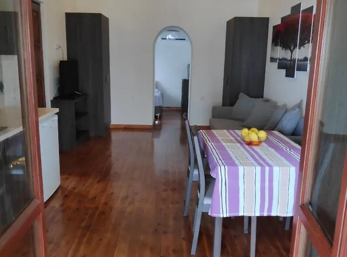 Lemongarden By The Sea Zagora